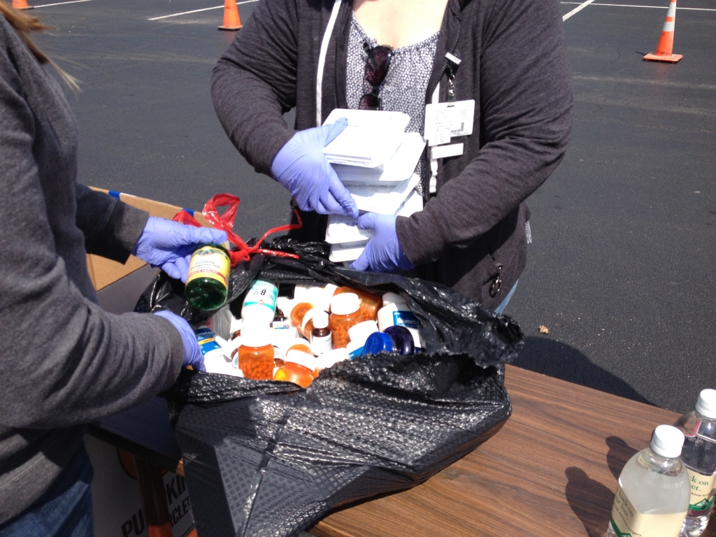 Drug Take Back Day 2014 (7)