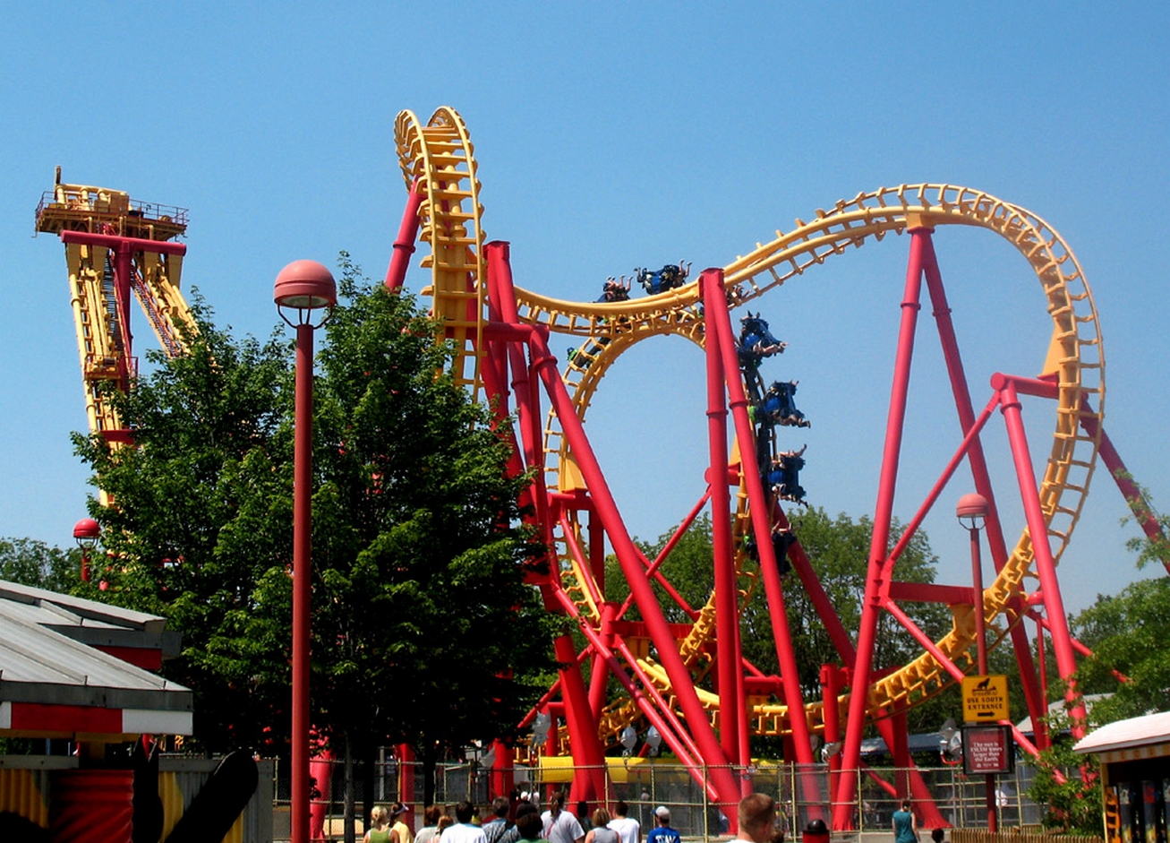 U.S. theme-park operators Cedar Fair, Six Flags to merge