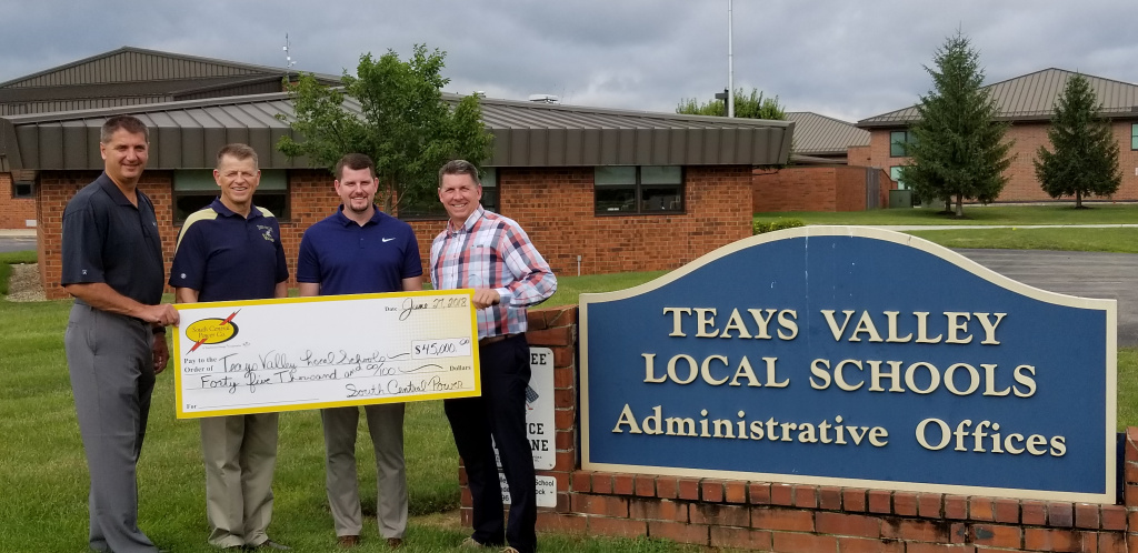 teays-valley-receives-45-000-lighting-rebate-from-south-central-power
