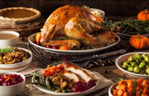 Thanksgiving Price Wars: Walmart and ALDI Compete with $40 Holiday Meal Deals