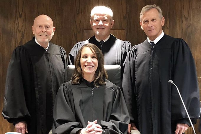 Pickaway Swears in Judge Elisa Peters as Circleville Municipal Court Pickaway Swears in Judge Elisa Peters as Circleville Municipal Court