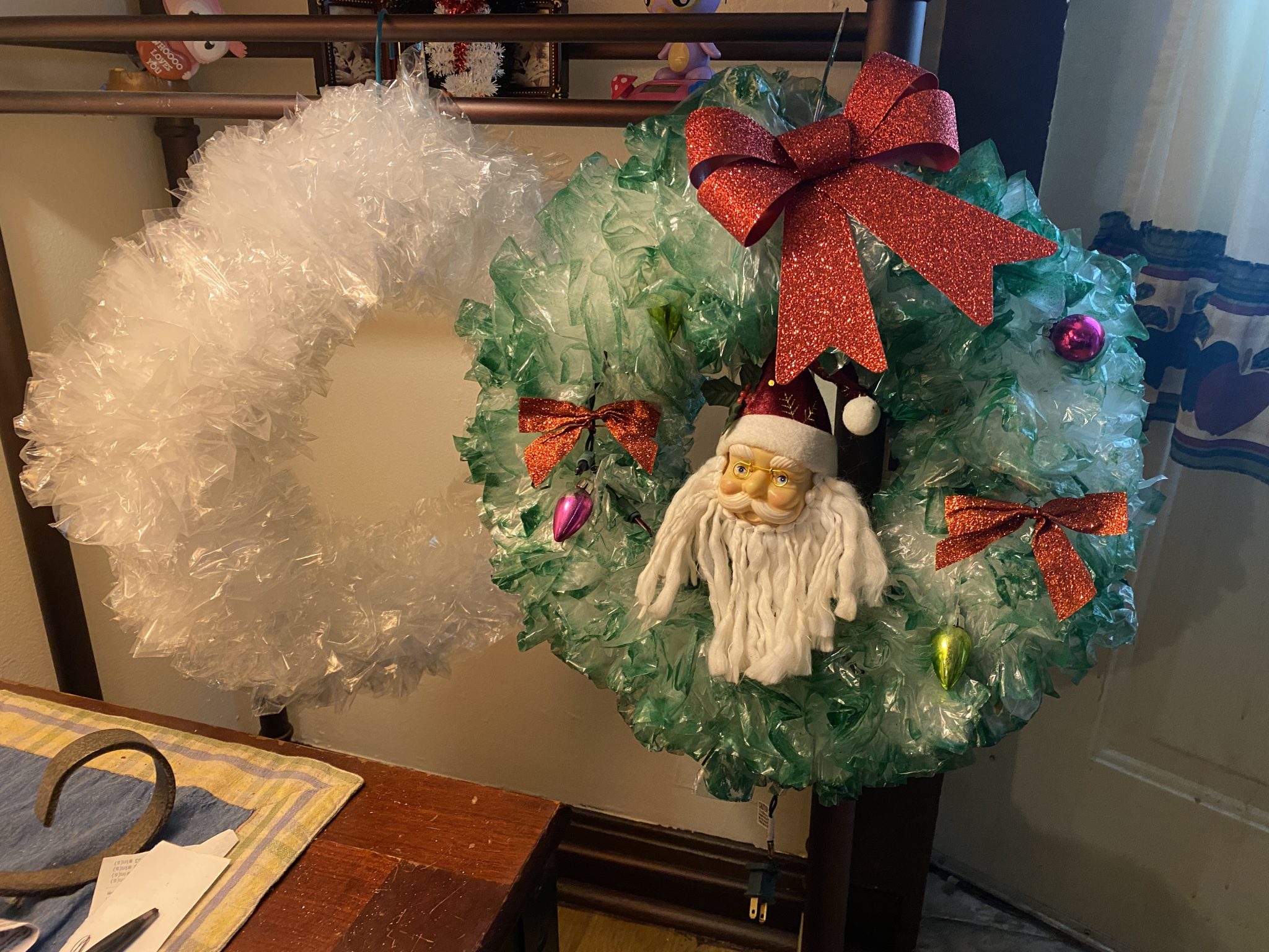 Circleville Woman Creates Christmas Tree From Over 3,000 Sandwich Bags