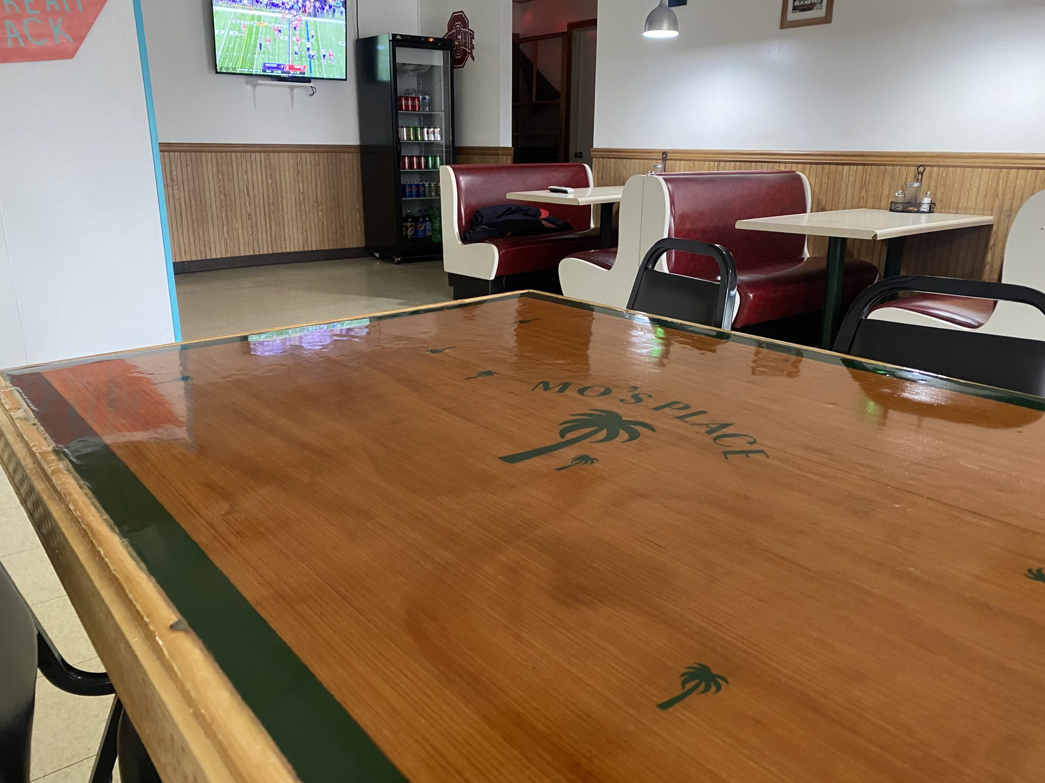 FOOD REVIEW Commercial Point Pizza Local Favorite in Native Location