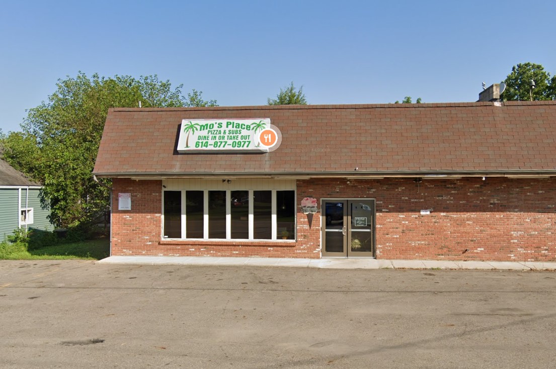 FOOD REVIEW Commercial Point Pizza Local Favorite in Native Location