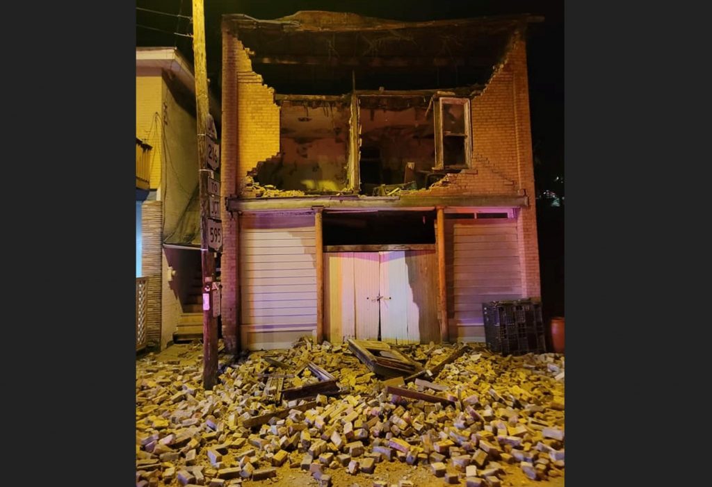 Historical Building Collapses into Street in New Straitsville Scioto Post