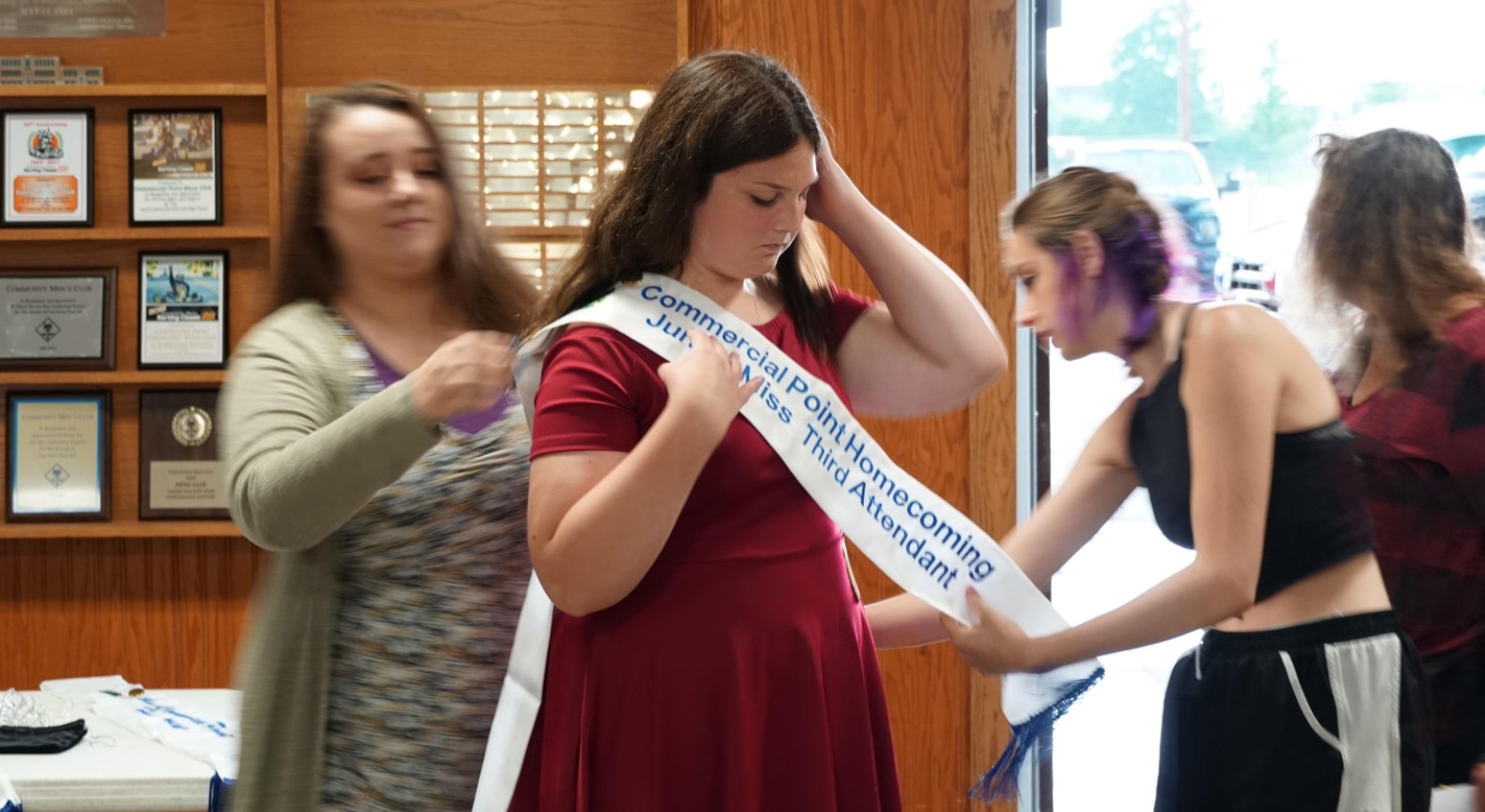 Pickaway County Commercial Point Festival Crowns Queen
