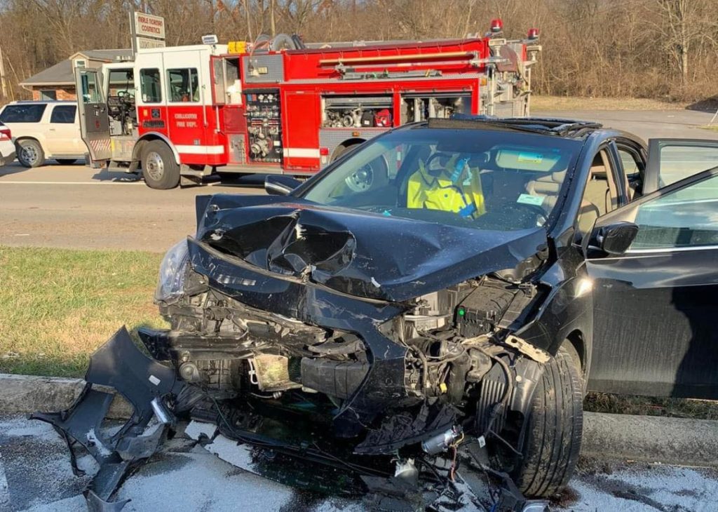Chillicothe Driver Crashes into Parked Car at Shawnee Lanes Scioto Post