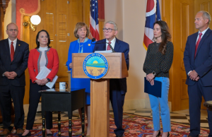 DeWine Pushes for Cell Phone Ban in Ohio Public Schools