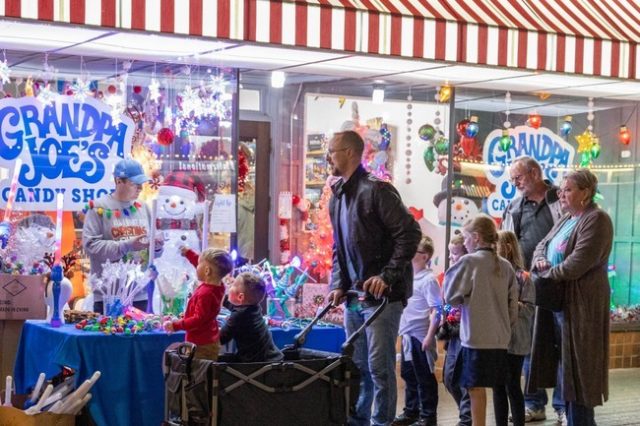 Holiday shopping in Chillicothe - Grandpa Joe's Candy Shop