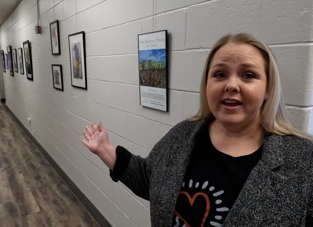 2026-02-05 GX014197 Libr Art - Keri Sagraves Dodds 00.30-CE