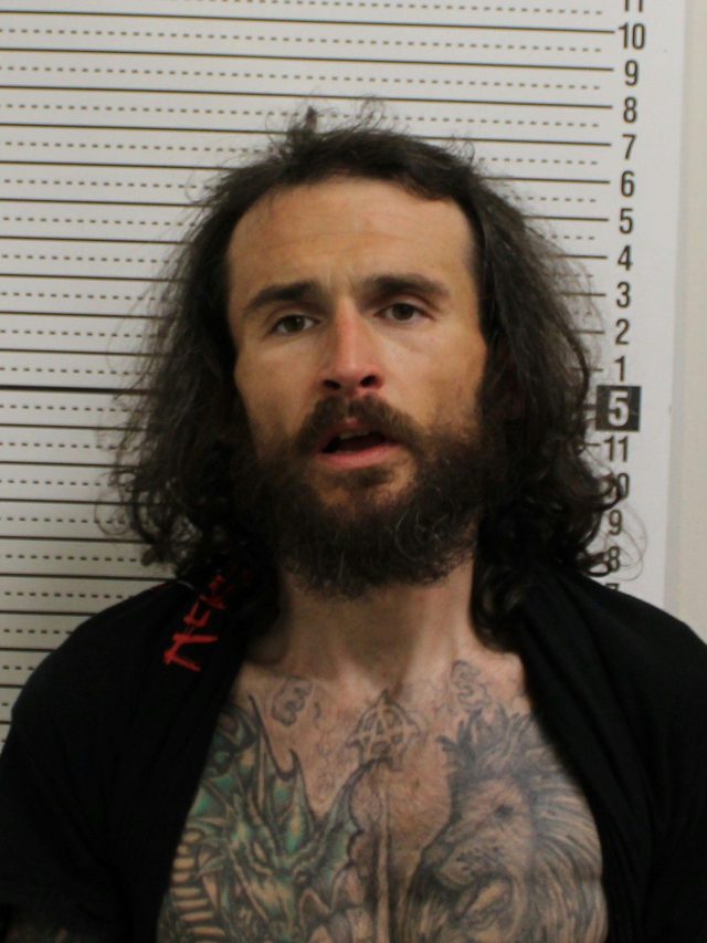 MUGSHOTS_36118773