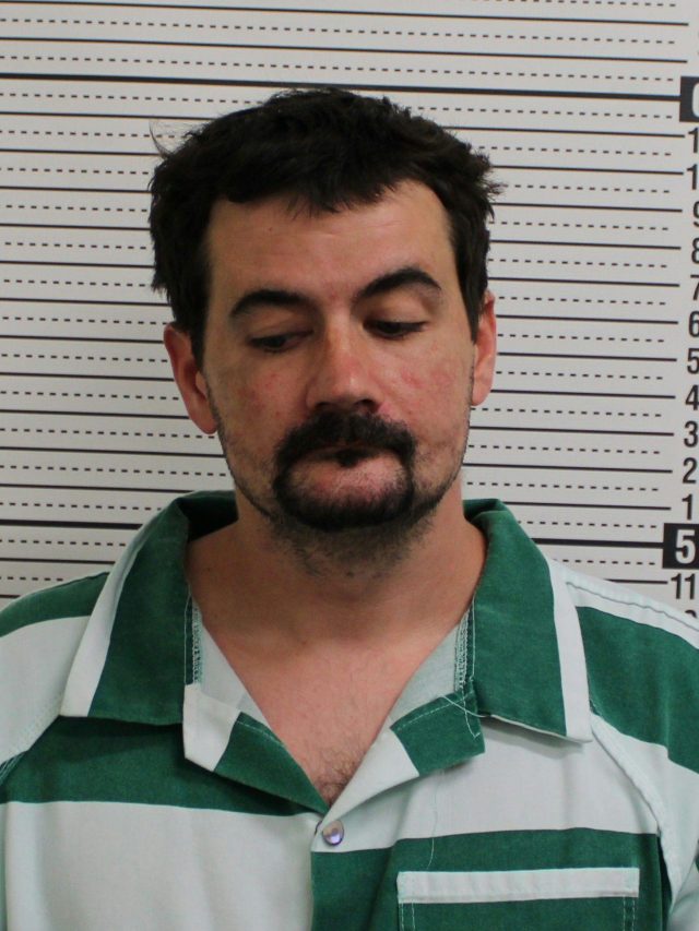MUGSHOTS_36118797